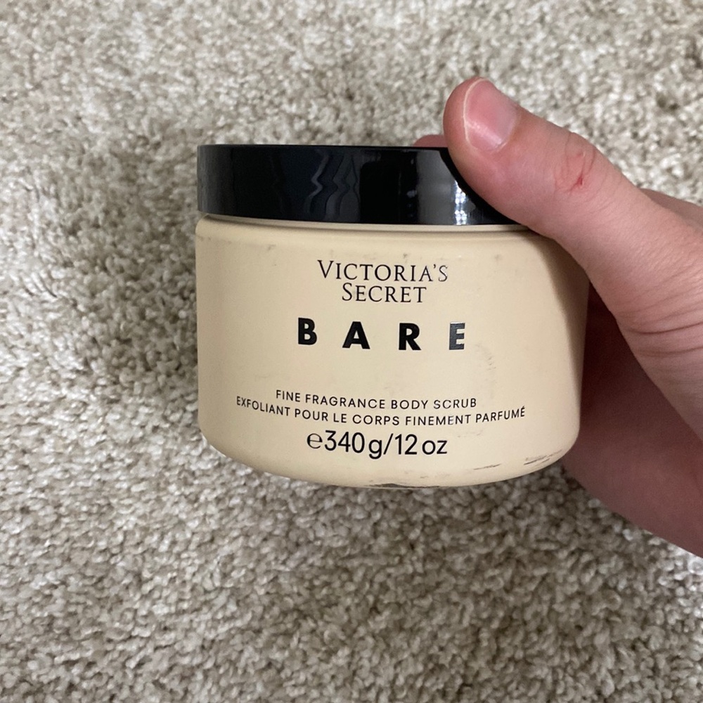 Victoria’s Secret Bare Body Scrub Brand New